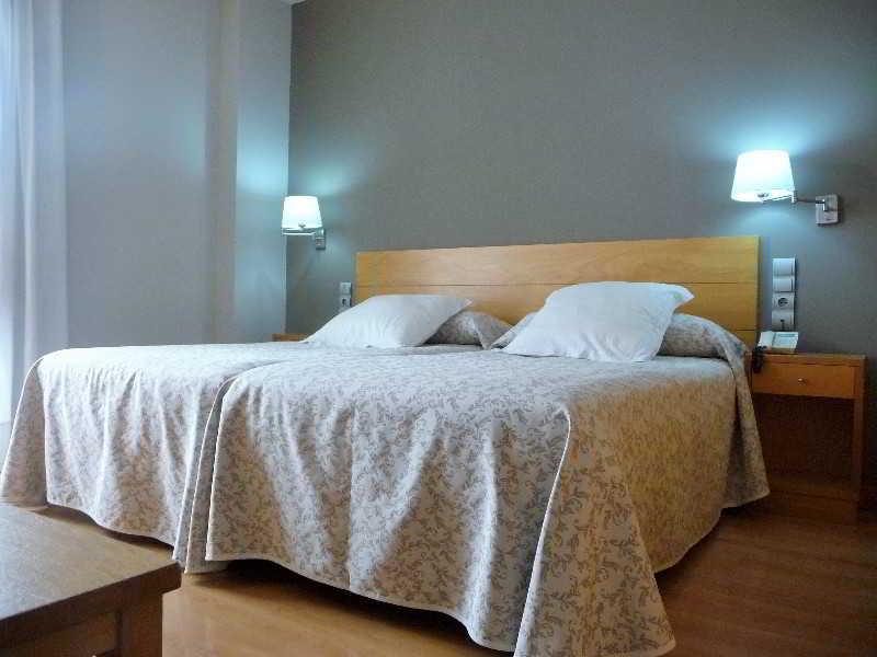 Hotel Aacr Museo Seville Ngoại thất bức ảnh