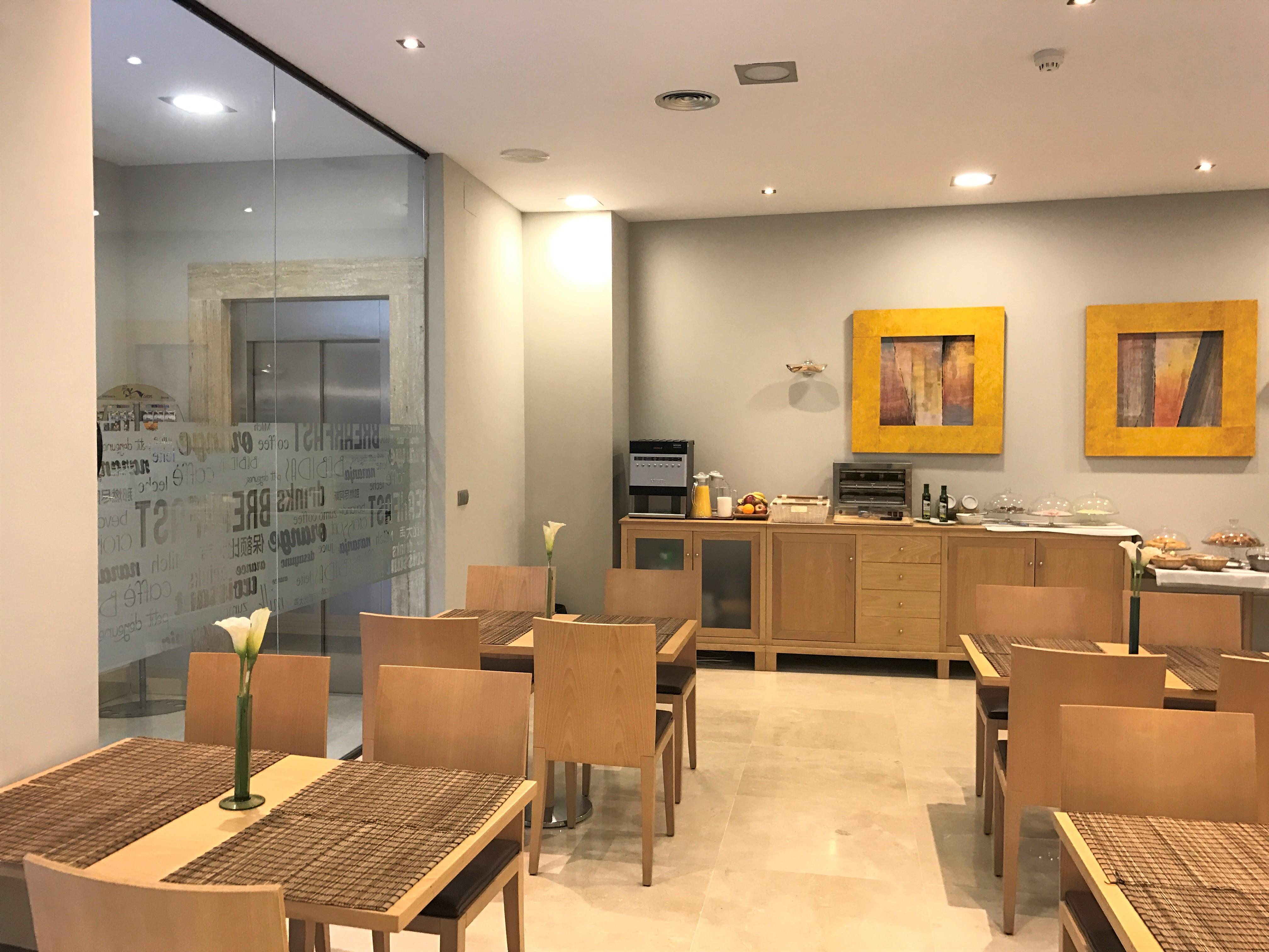 Hotel Aacr Museo Seville Ngoại thất bức ảnh
