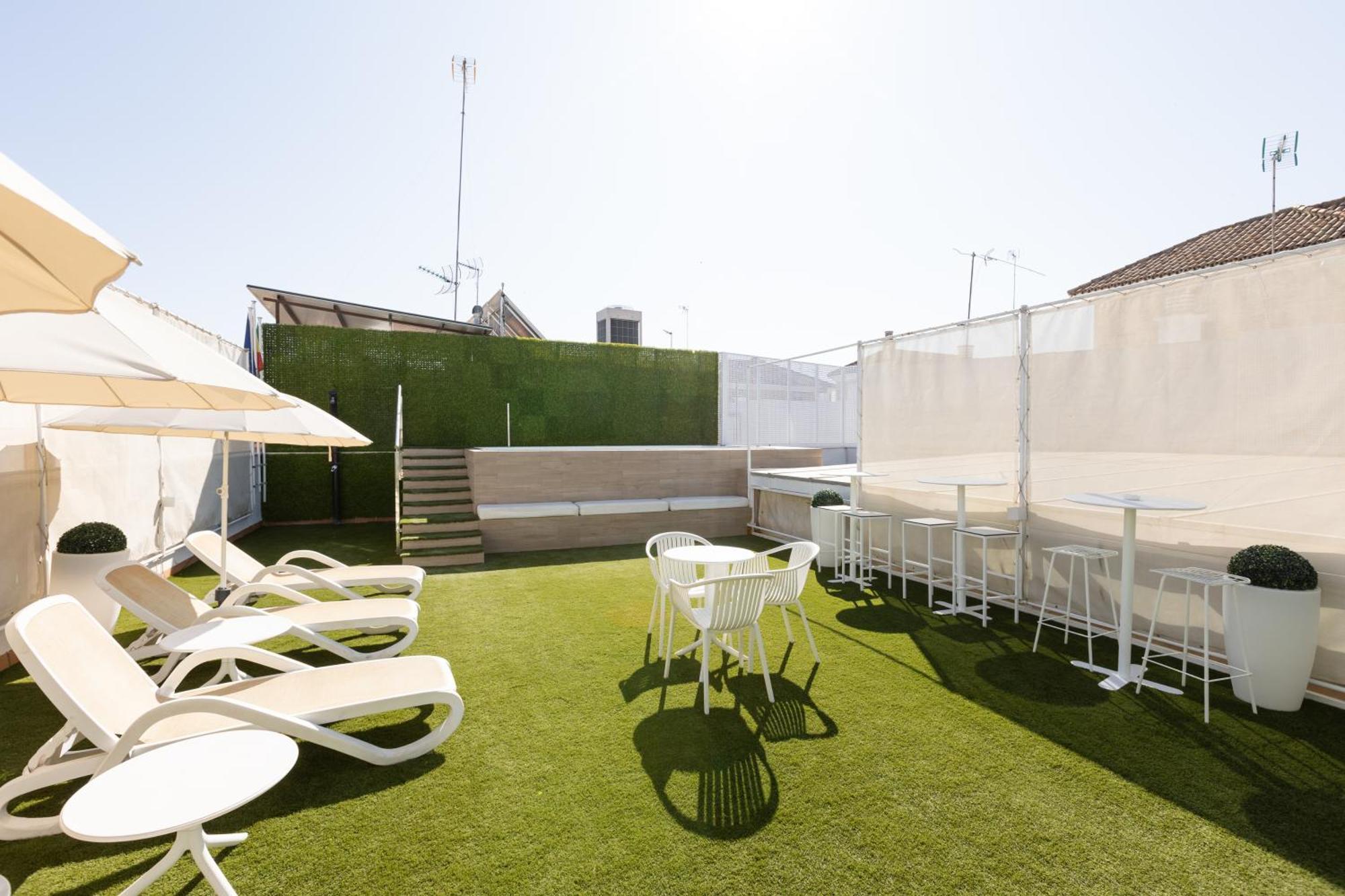 Hotel Aacr Museo Seville Ngoại thất bức ảnh