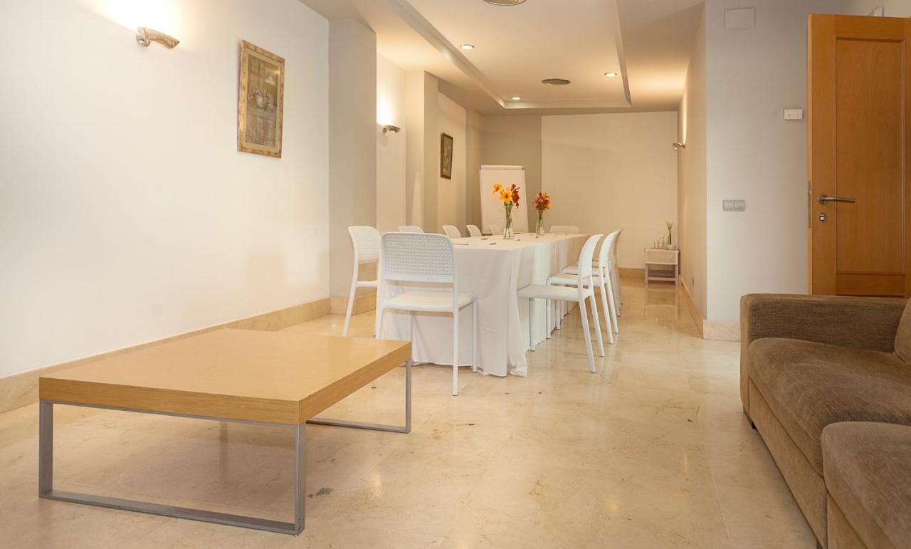 Hotel Aacr Museo Seville Ngoại thất bức ảnh