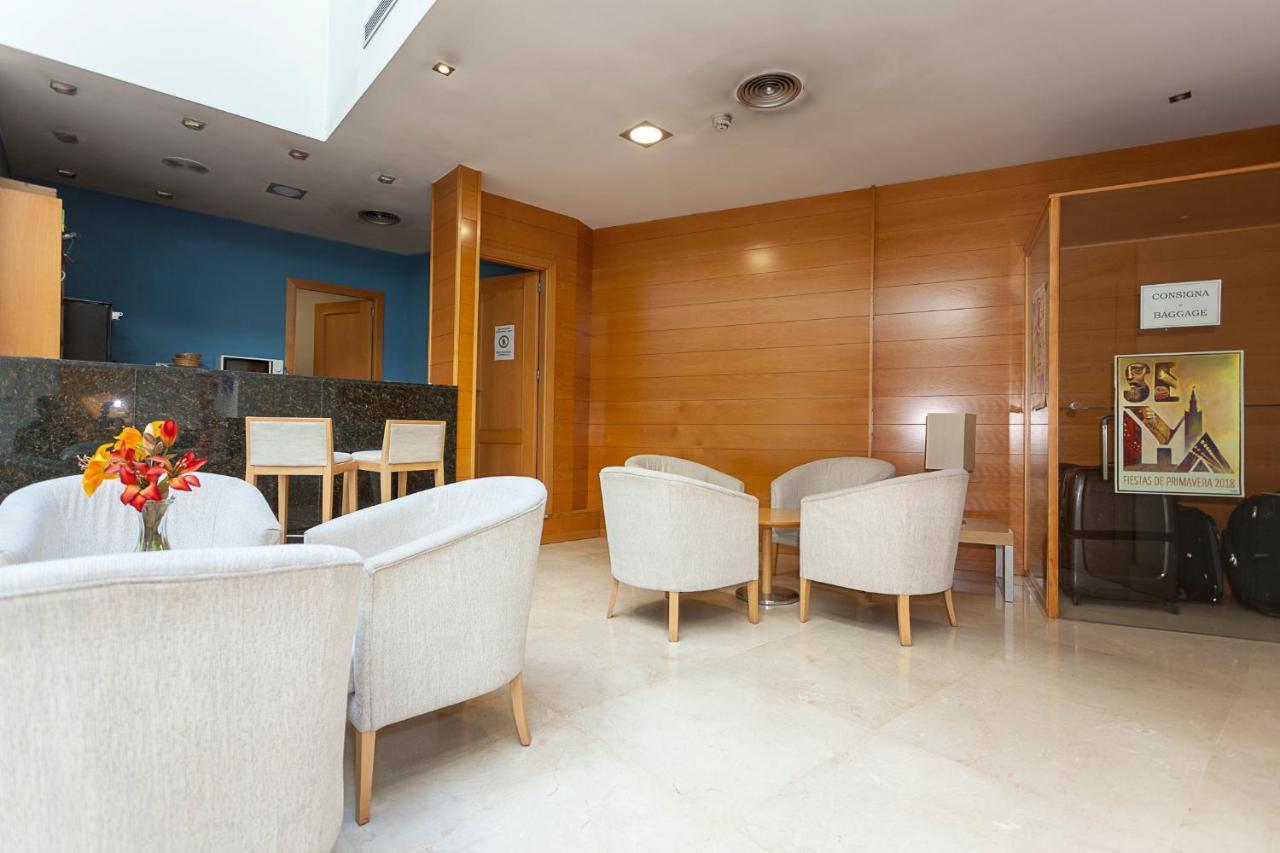 Hotel Aacr Museo Seville Ngoại thất bức ảnh
