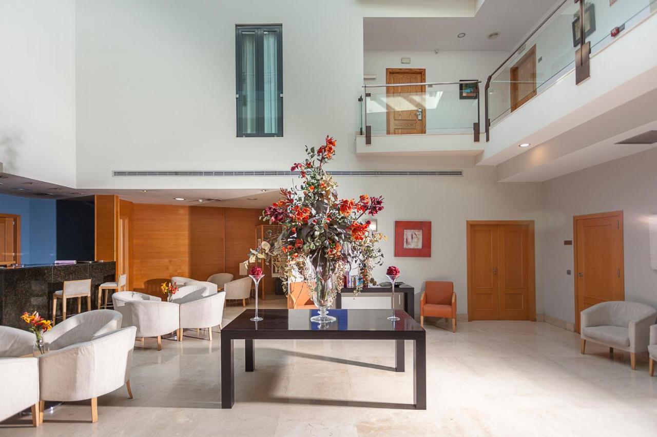 Hotel Aacr Museo Seville Ngoại thất bức ảnh